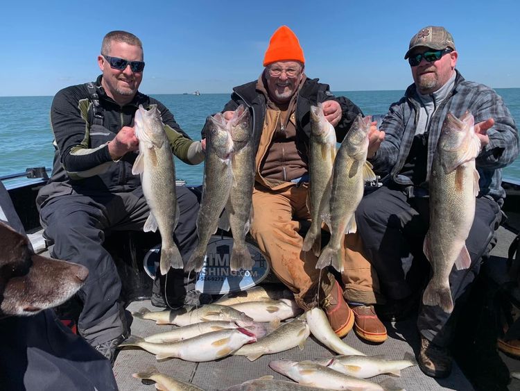 Lake Erie Wall Hanger Trip! (8 Hour)